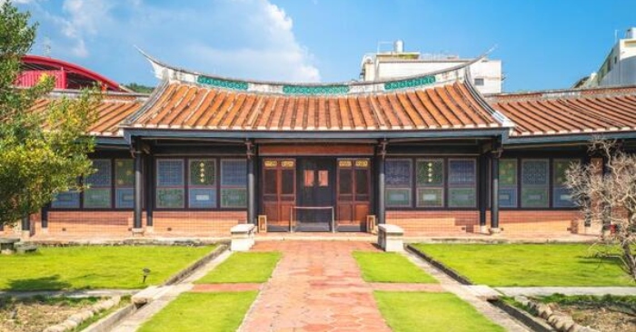 Trong một niệm, số phận con người đã thay đổi缩略图