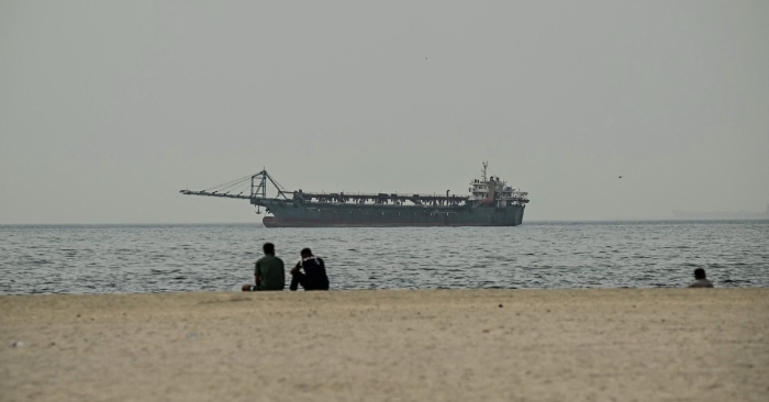 Vừa hạ thủy đã thành bia đỡ đạn? “Tàu sân bay không người lái” lớn nhất của Iran bị Mỹ đánh chìm缩略图