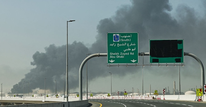 Thảm họa! Tàu chở dầu hướng đến Thanh Đảo, Trung Quốc neo đậu tại cảng Dubai bị máy bay không người lái Iran tấn công缩略图