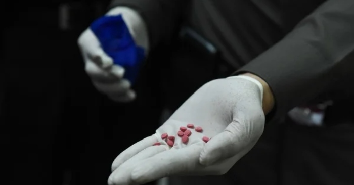 Phó đồn trưởng công an tại Nam Kinh lập mưu lừa 6 trẻ vị thành niên hút ma túy rồi bắt giữ để lấy thành tích缩略图