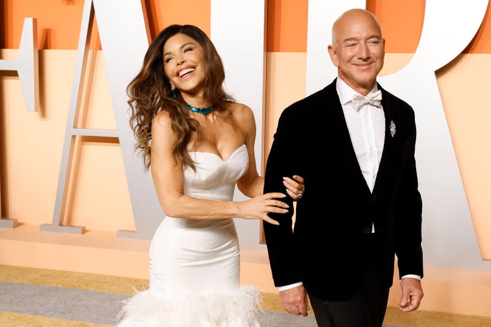 Tỷ phú Jeff Bezos chi 34 triệu USD vì tương lai không polyester缩略图