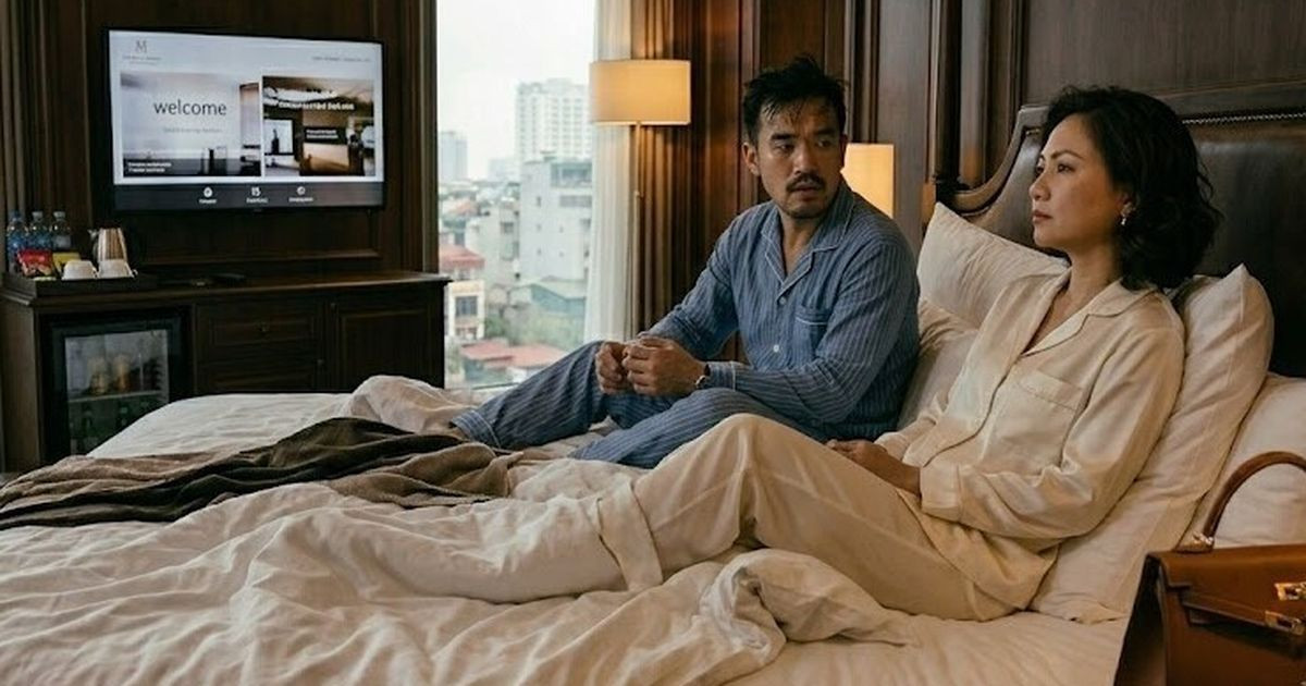 Trót qua đêm với người phụ nữ khác một lần, sáng ra nhìn ga giường tôi đờ đẫn缩略图