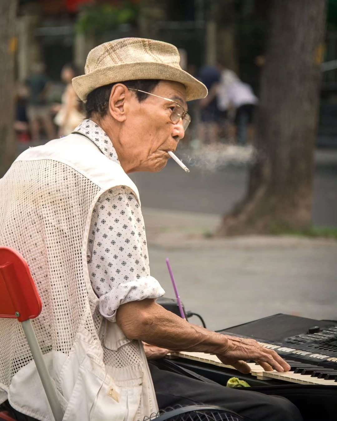 Ký ức thế hệ xưa Hà Nội qua lăng kính thời trang của lớp trẻ缩略图