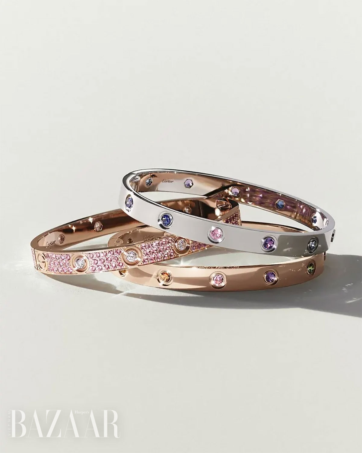 Vòng tay Love Bracelet của Cartier chào hè với sắc màu rực rỡ缩略图