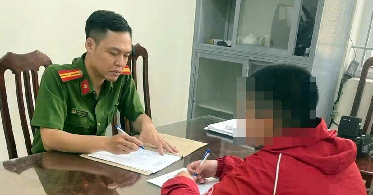 Vụ shipper giật tóc, đấm cô gái ở Hà Nội: Nạn nhân thuật lại diễn biến bị hành hung缩略图