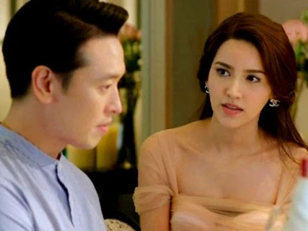 Lên xe hoa ở tuổi 19 hoa mộng, nàng tiểu thư khuê các chết lặng phát hiện chồng ngoại tình ngay đêm tân hôn缩略图
