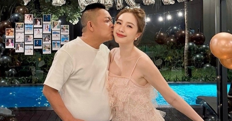 Ca sĩ Bảo Thy tuổi 38: Hạnh phúc bên chồng đại gia và con trai缩略图 Ca sĩ Bảo Thy tuổi 38: Hạnh phúc bên chồng đại gia và con trai缩略图