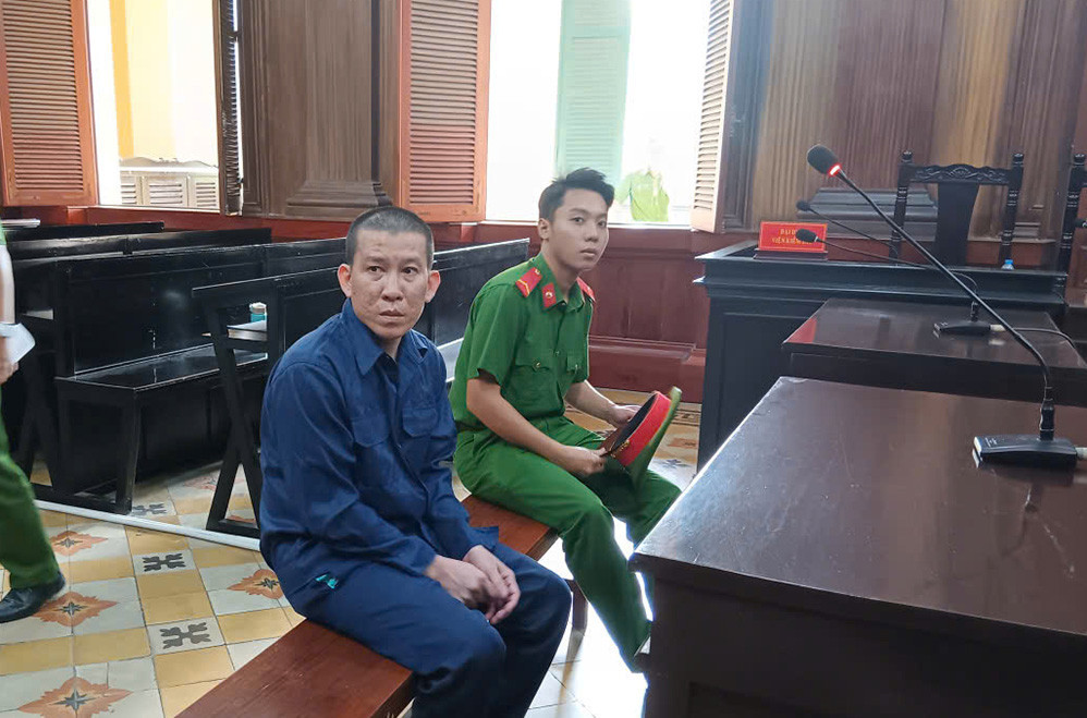 Đang kháng cáo xin giảm án vụ hiếp dâm, bị cáo lĩnh thêm án giết người缩略图