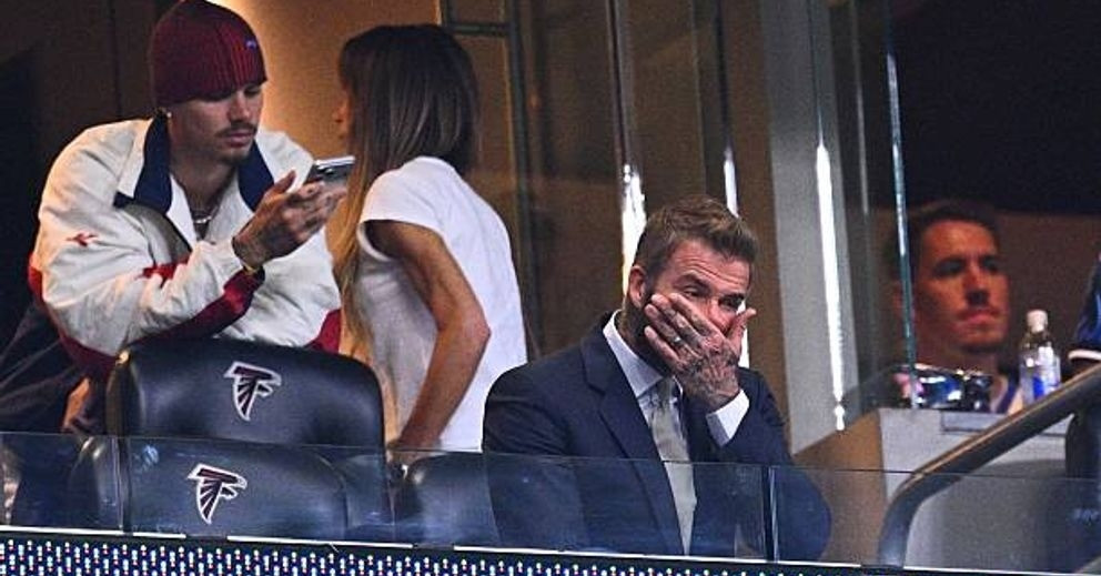 David Beckham bị CĐV Argentina la ó dữ dội ở trận &amp;apos;đại chiến&amp;apos; bán kết World Cup, ký ức 28 năm vẫn chưa nguôi缩略图