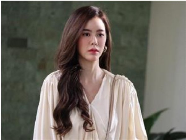 Bị cả thiên hạ cười mỉa vì lấy chồng 84 tuổi, gái trẻ khiến vạn người quay xe khóc nghẹn khi hé lộ sự thật bên trong缩略图