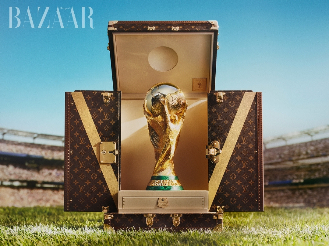 Louis Vuitton chế tác rương đựng Cúp vô địch FIFA World Cup 2026缩略图