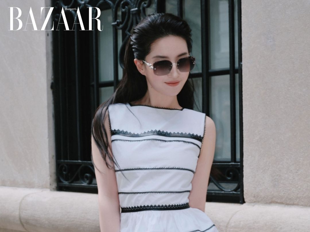 Lưu Diệc Phi: Đẳng cấp quý cô xinh đẹp, giàu có và hào phóng缩略图