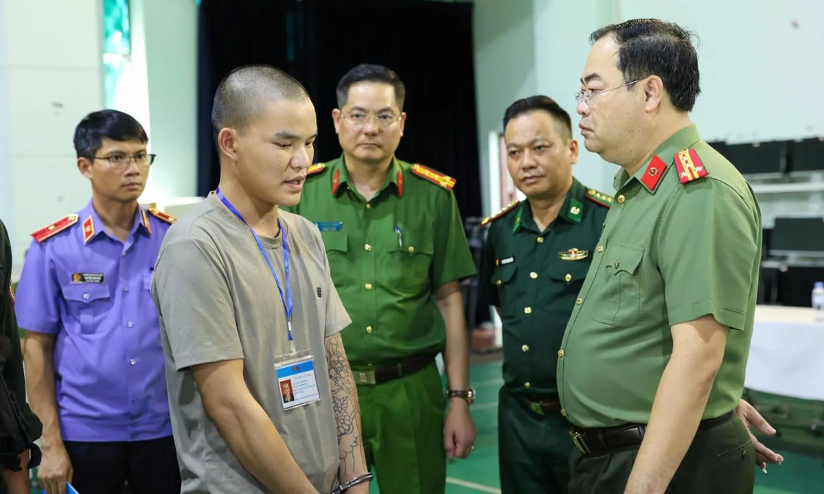 Thủ đoạn lừa đảo tinh vi hơn 1.000 người của các đối tượng qua VNeID và mã QR缩略图