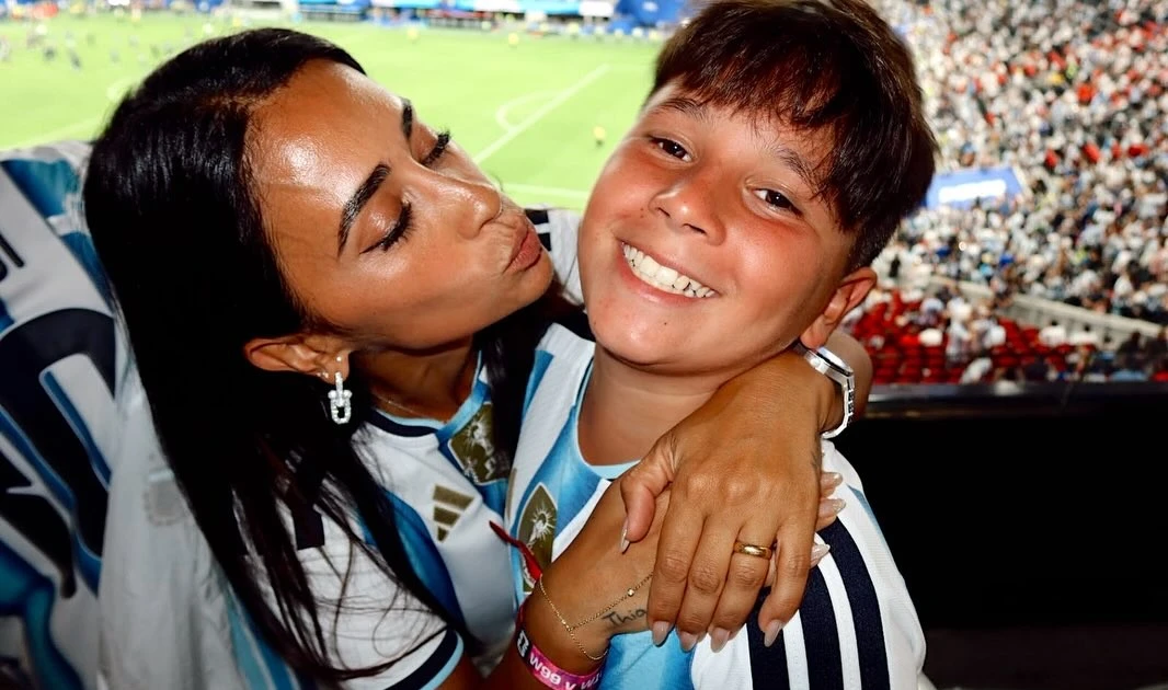 Vợ Messi vỡ òa cảm xúc缩略图