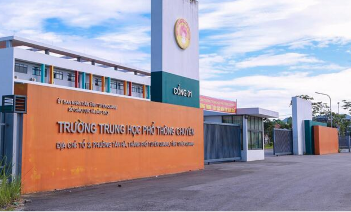 Vụ 146 điểm 10 môn Toán: Điểm thi Chuyên Tuyên Quang bố trí lực lượng giám thị ra sao?缩略图