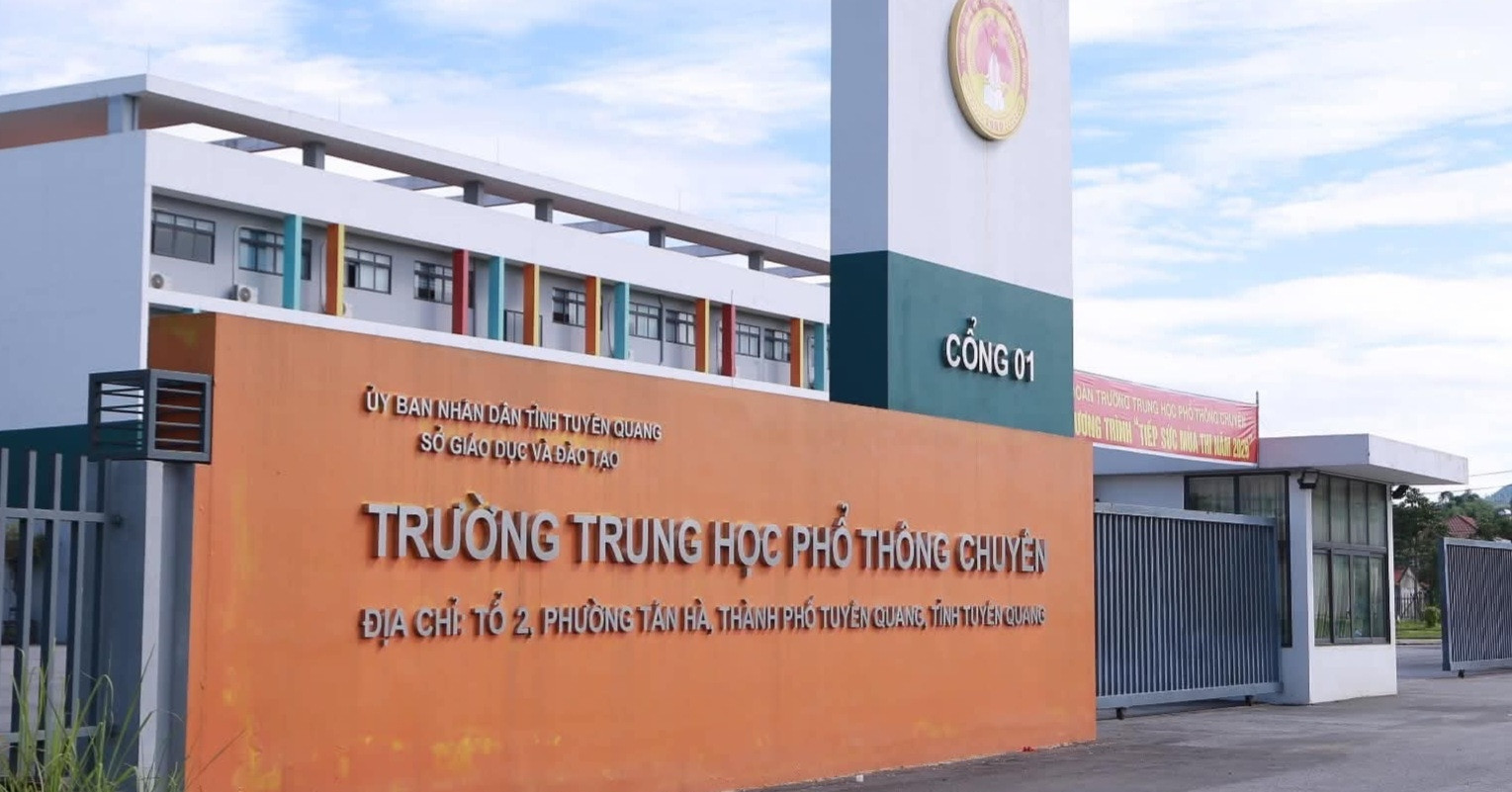Vụ 147 điểm 10 Toán ở Tuyên Quang: Có một điểm 6 lẻ loi giữa hàng trăm điểm 9-10缩略图