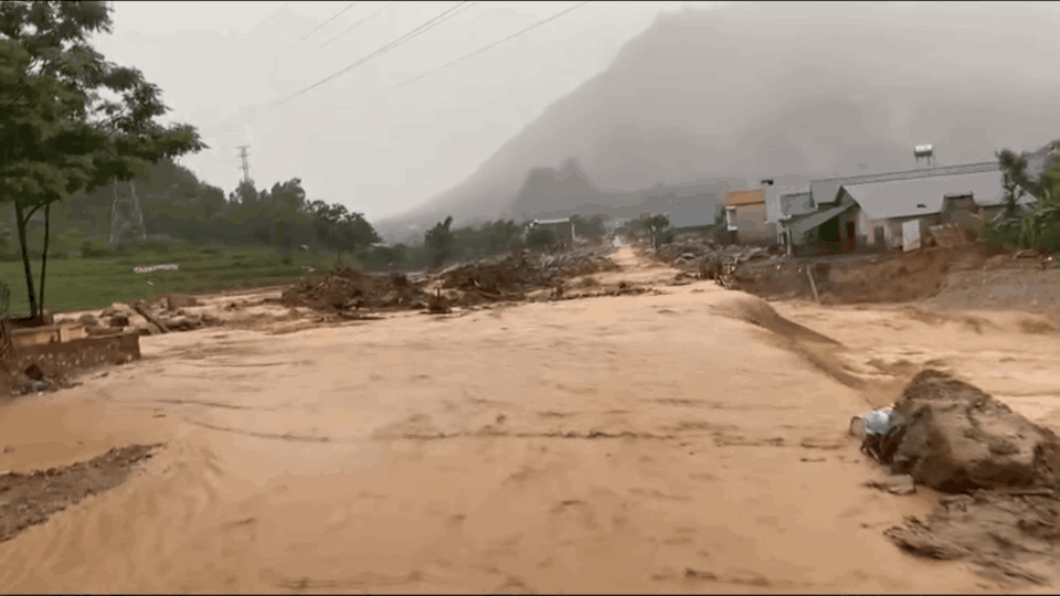 Vùng núi Bắc Bộ lại sắp đón mưa lớn như trút缩略图