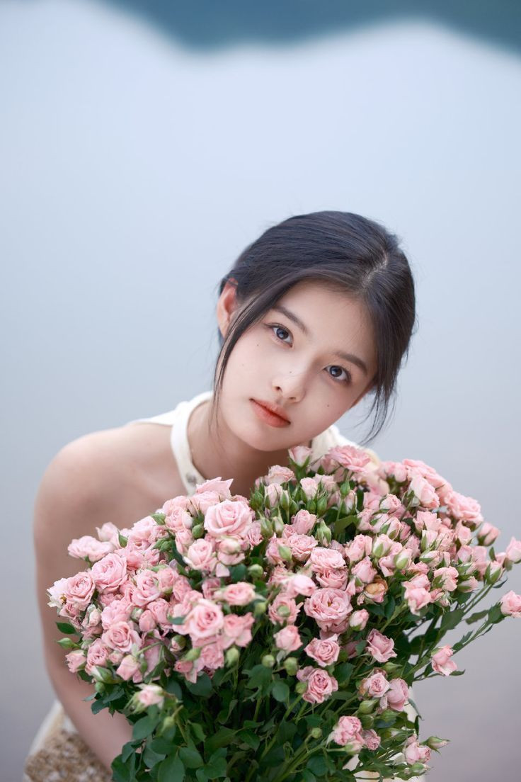 Kể từ ngày mai, thứ Ba 4/8/2026, 3 con giáp &amp;apos;lọt vào mắt xanh Thần Tài&amp;apos;, trúng số độc đắc, công danh vượng phát缩略图