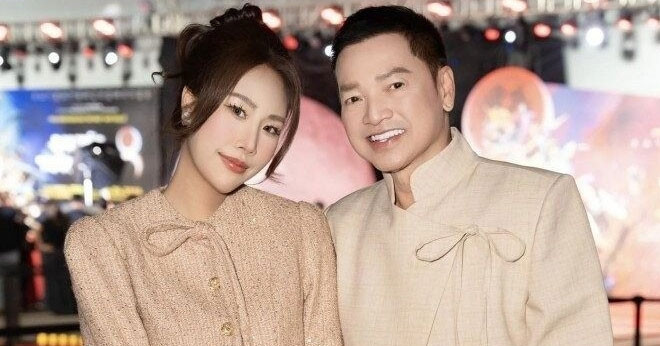 4 sao nam Việt lấy vợ kém hàng chục tuổi: Có cặp lệch tới 37 tuổi vẫn mặn nồng缩略图