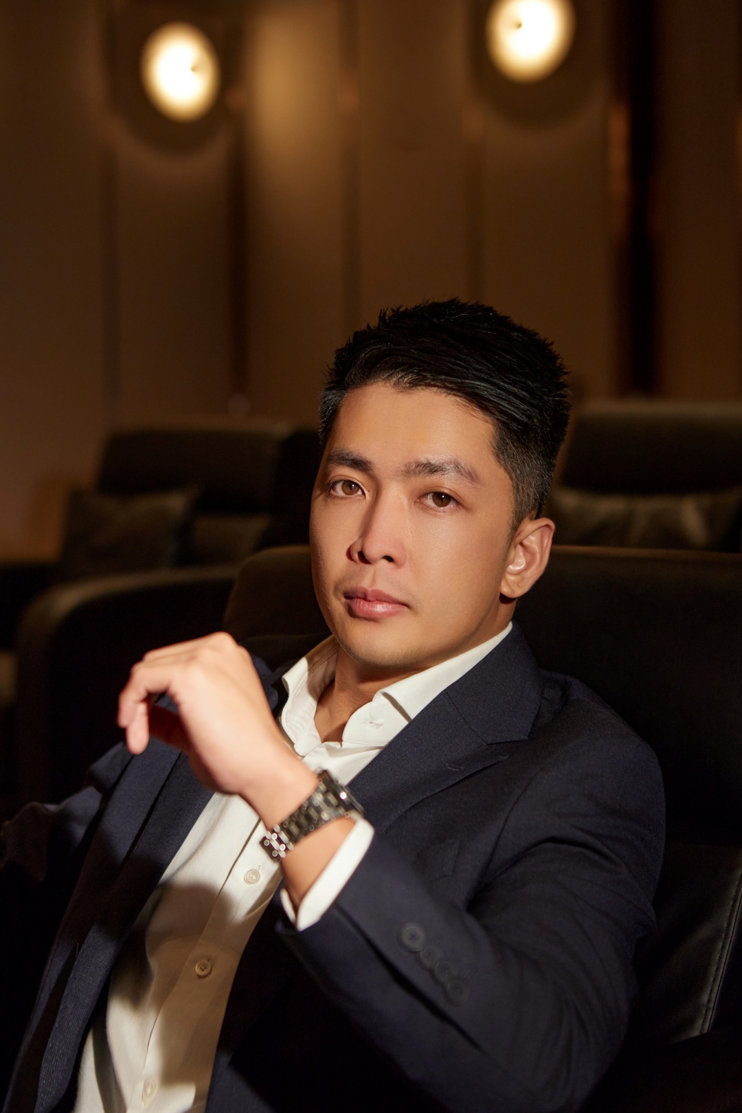 NSX Will Vũ tiết lộ lý do Steven Nguyễn là nam chính đầu tiên trong vũ trụ “Chị chị em em”缩略图