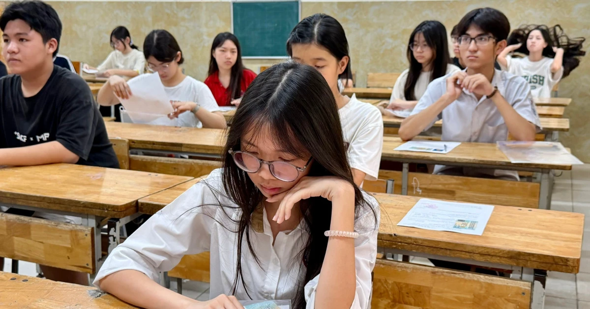 Bộ GD&amp;amp;ĐT lấy ý kiến thi vào lớp 10 chỉ gồm Toán, Ngữ Văn缩略图