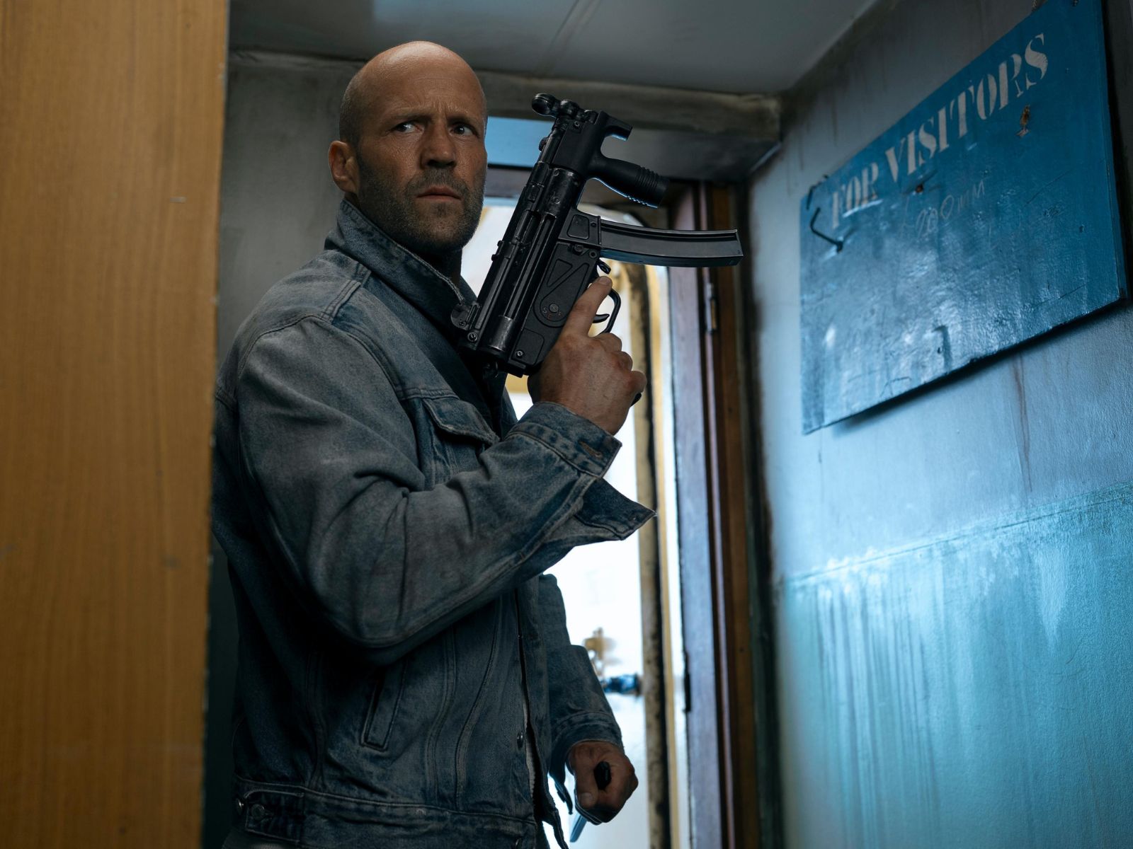 Tàu Buôn Người chứng minh Jason Statham ở tuổi U60 vẫn là tượng đài phim hành động缩略图