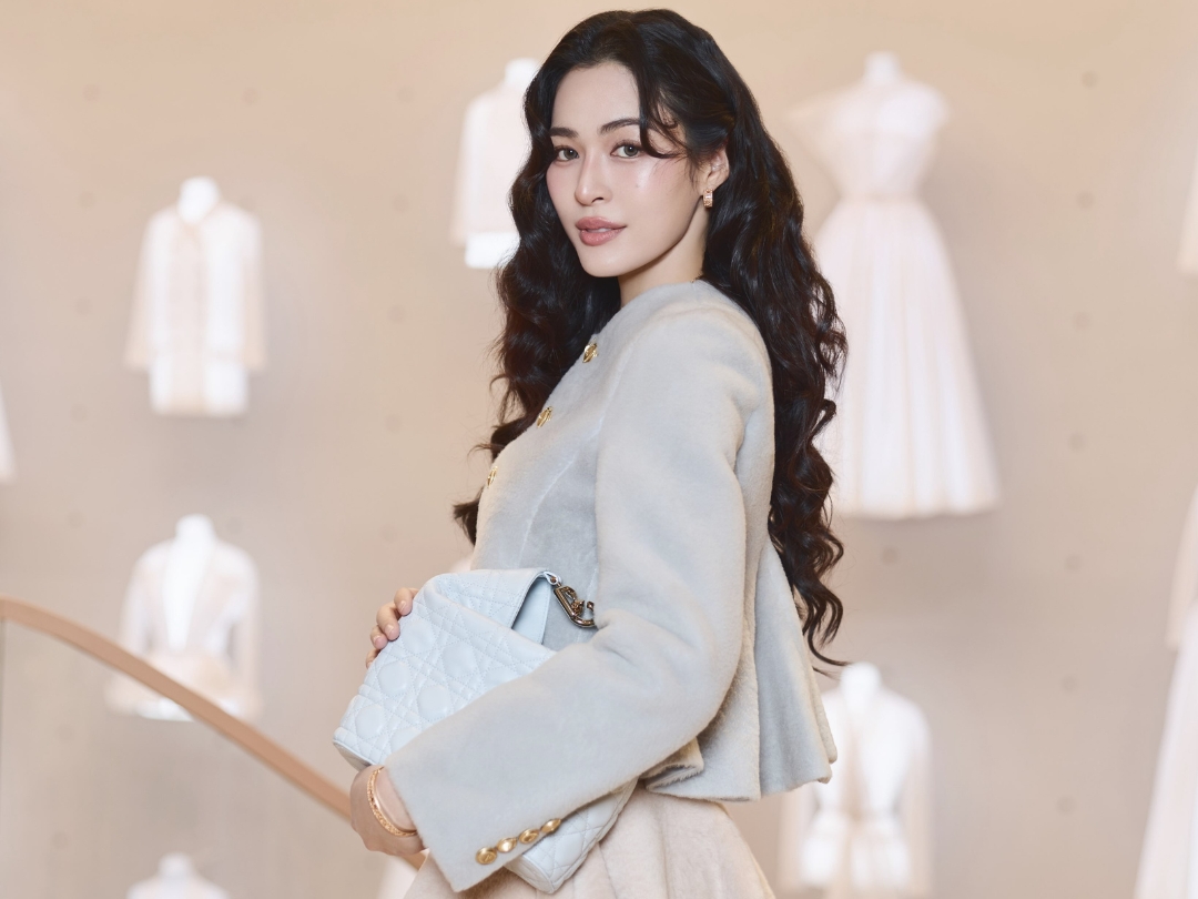 Vương Sở Nhiên, LingOrm đồng loạt thêm chiếc Dior Toujours Hobo vào BST túi xách缩略图