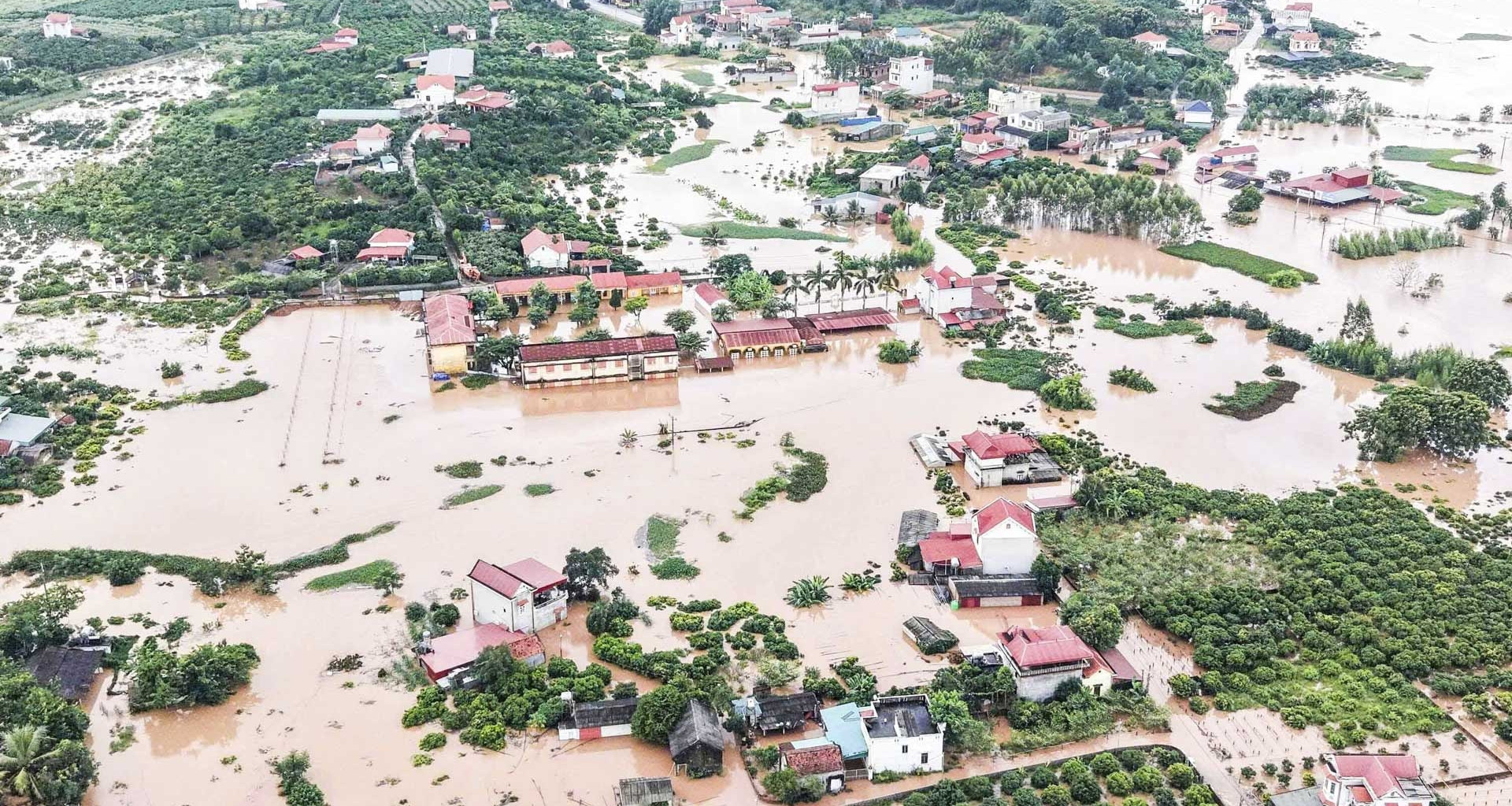 Hình ảnh nhiều nơi ở Bắc Ninh ngập sâu, chia cắt缩略图