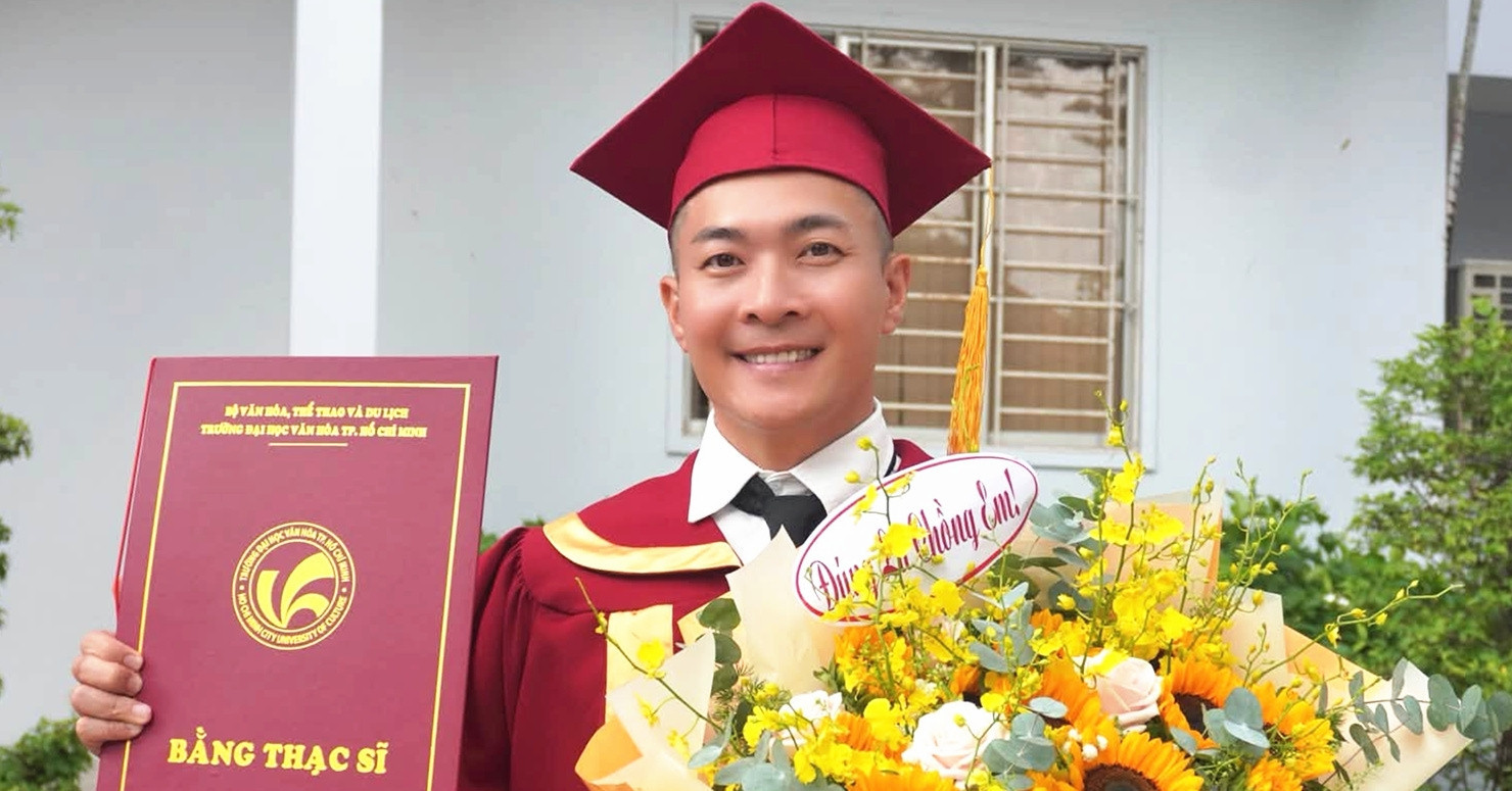 &amp;apos;Hoàng tử xiếc&amp;apos; Quốc Cơ tốt nghiệp thạc sĩ, xúc động cảm ơn vợ là MC nổi tiếng缩略图