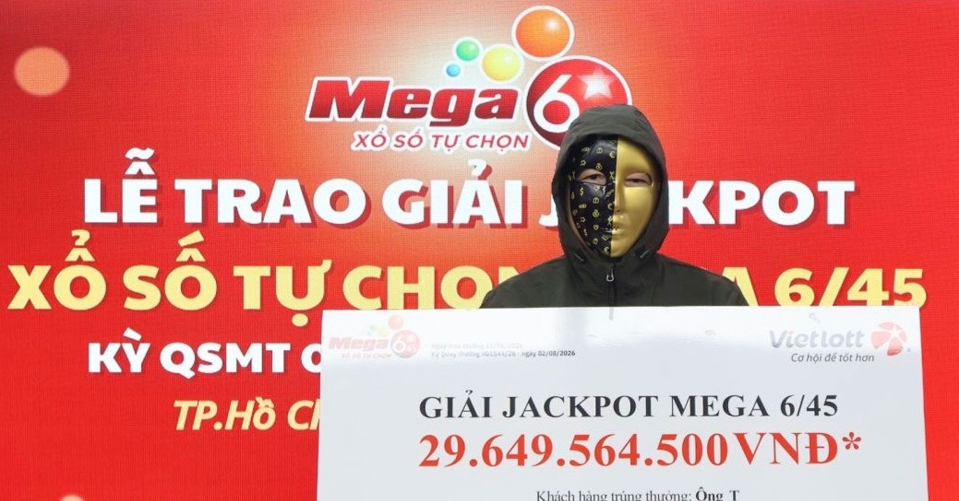 Mua vé khi ngồi uống cà phê, khách trúng độc đắc Vietlott gần 30 tỷ缩略图