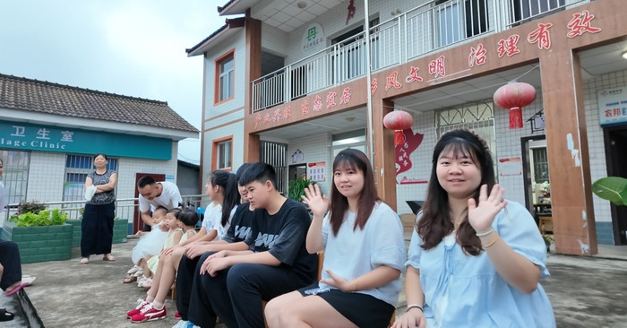 Ngôi làng kỳ lạ, chưa đầy 2.000 dân mà có 33 cặp sinh đôi缩略图