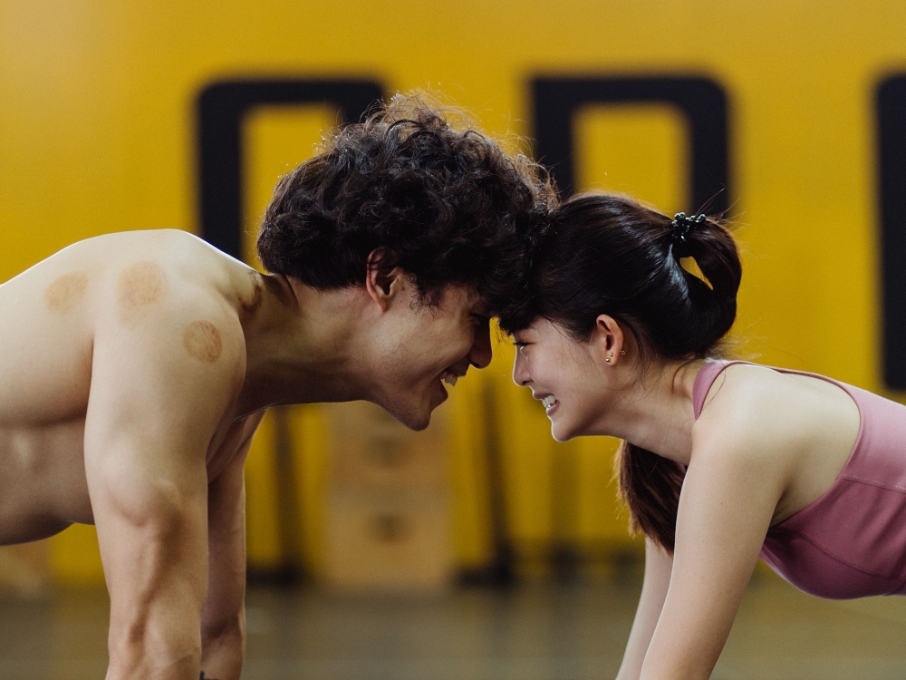 Show hẹn hò lạ của Netflix: Tình yêu thay đổi ra sao khi ta giảm cân?缩略图