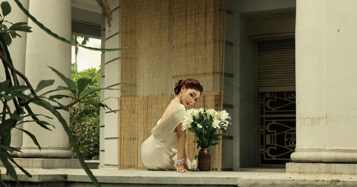 Trần Hà Linh đổi hẳn phong cách, từ cô gái hiện đại thành quý cô cổ điển khiến dân mạng ngỡ ngàng缩略图