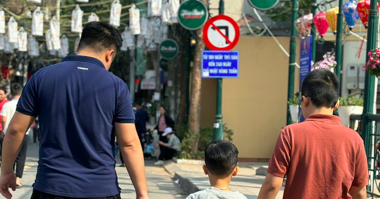 Yêu người đã có con, tôi bắt đầu sợ những ngày lễ và kỳ nghỉ缩略图