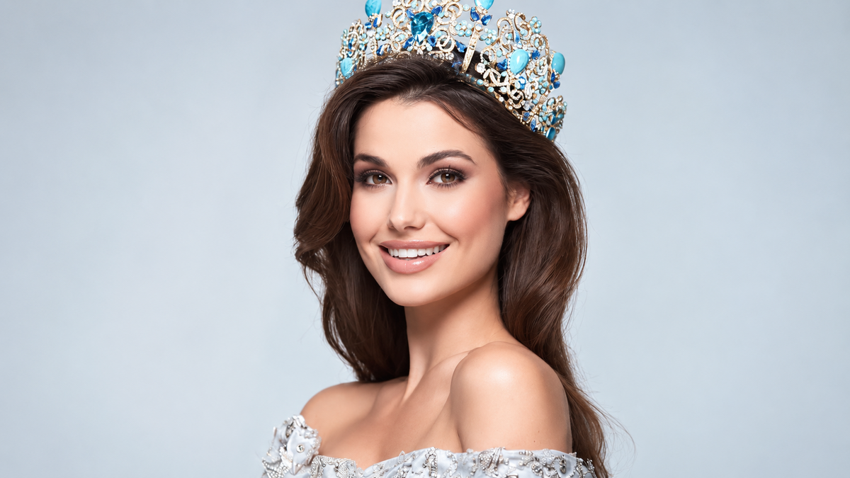Á hậu 1 Miss World 2026 đẹp gợi cảm, học vấn tốt, là hậu duệ bá tước Thụy Điển缩略图