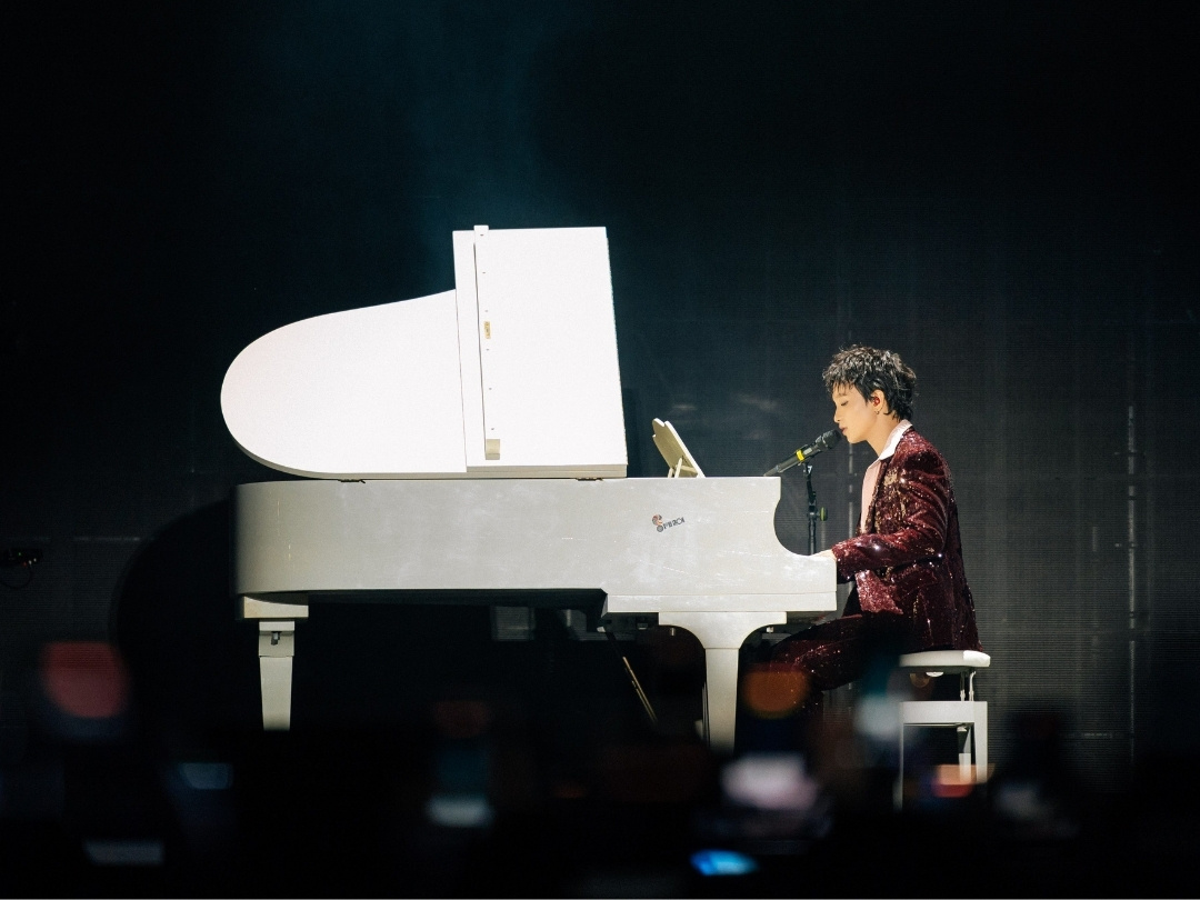 Hoàng Dũng tiếp tục thành công se duyên cho 4 cặp đôi tại concert Xoay Tròn Day 3缩略图