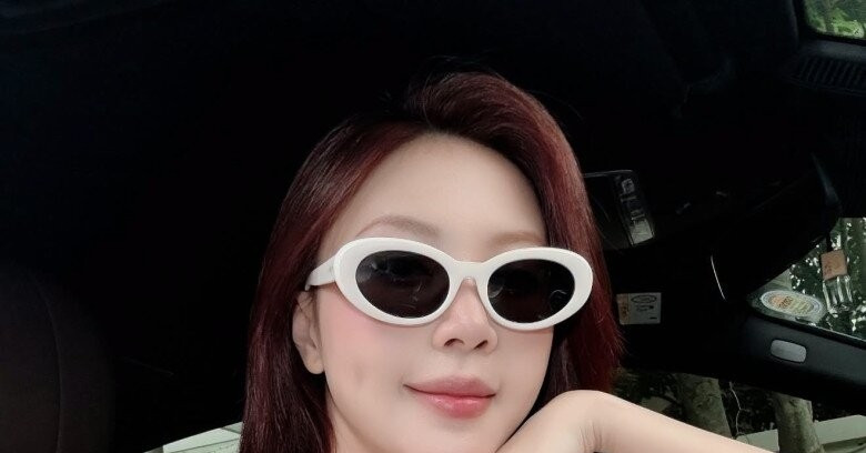 Hot girl tiếp viên hàng không 2 năm 2 con dáng vẫn nõn nà, cảnh chăm con ở nước ngoài khiến mẹ bỉm thấy thương缩略图