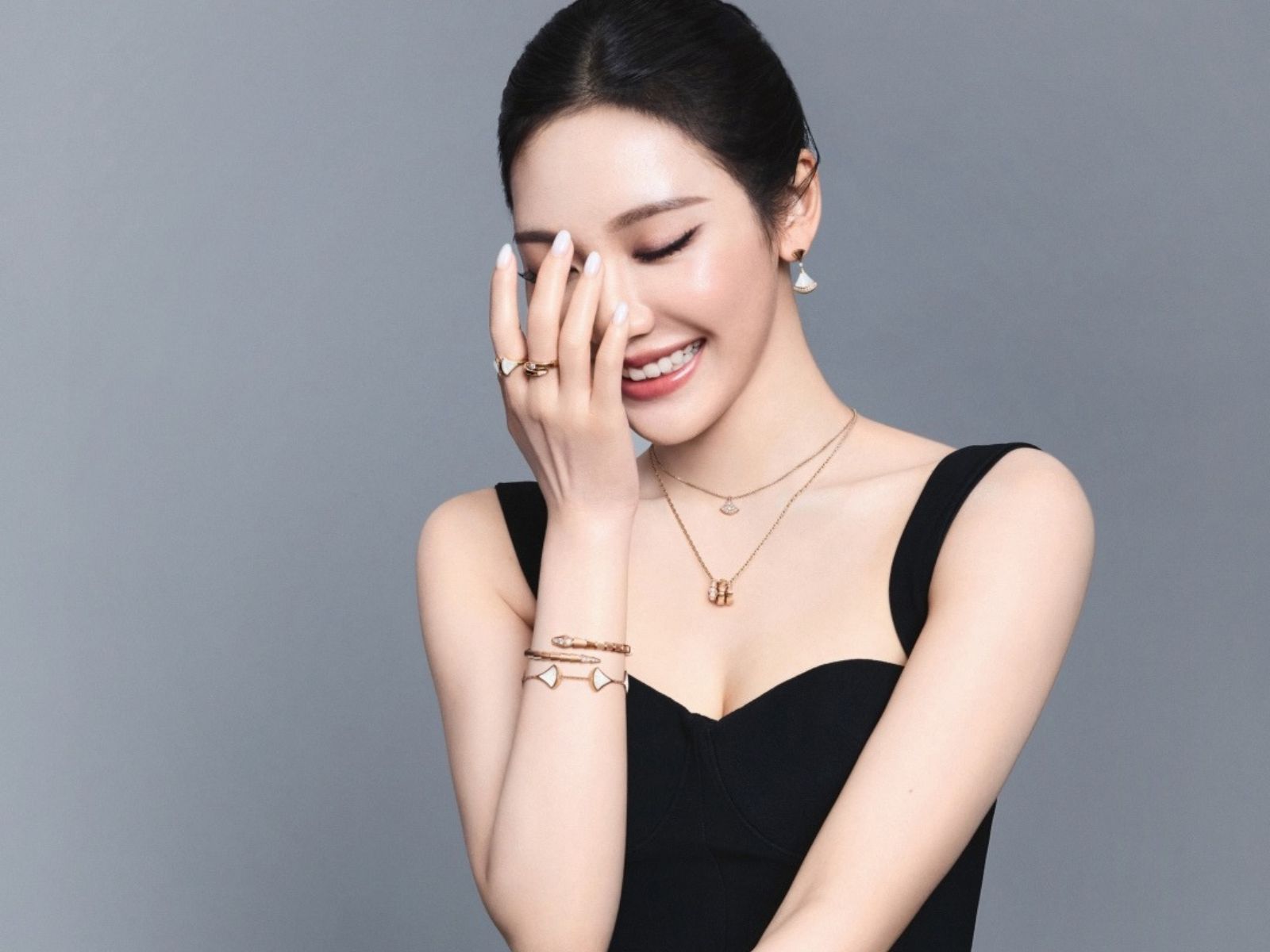Tân Đại sứ NingNing (aespa) viết chương mới cùng BVLGARI缩略图