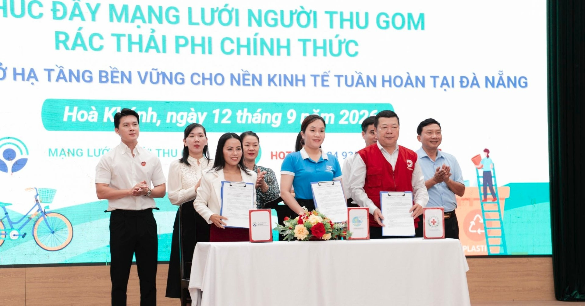 Tăng cường vai trò người thu gom trong hệ sinh thái tái chế缩略图