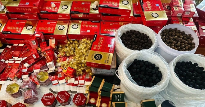 Triệt phá đường dây sản xuất 1.000 tấn thuốc An Cung giả, công an công bố hình ảnh缩略图