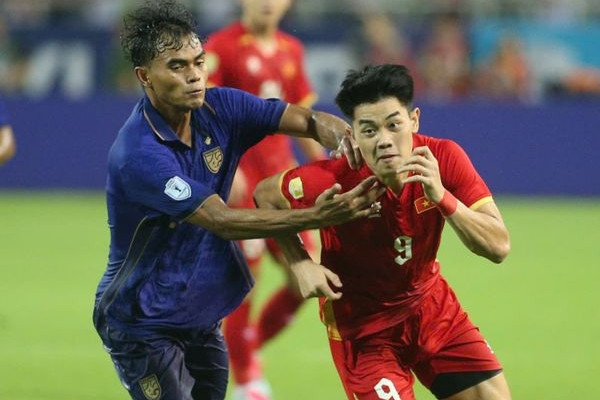 Vì sao Đình Bắc vẫn đủ tuổi nhưng không cùng U23 Việt Nam dự ASIAD 2026?缩略图