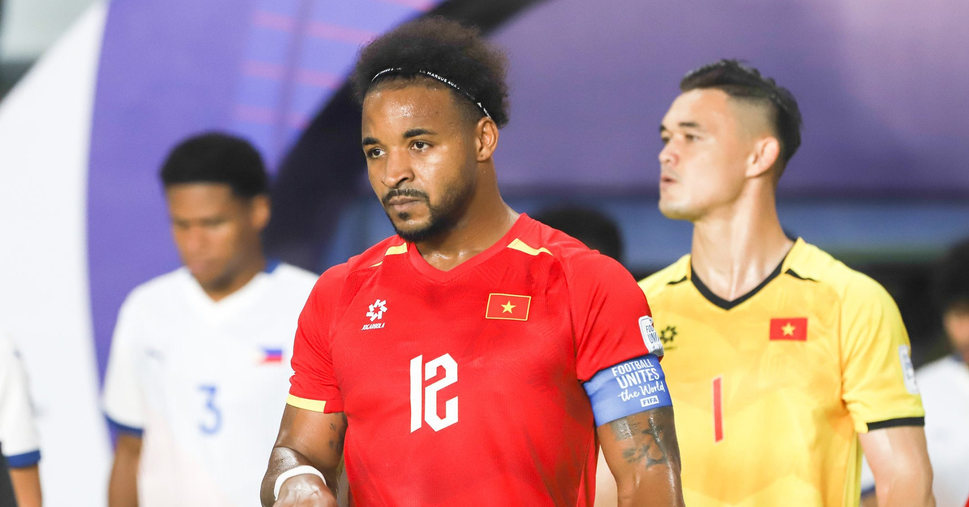 Xuân Son về nước, nghỉ 6 tuần vì rách bắp chân ở FIFA ASEAN Cup缩略图