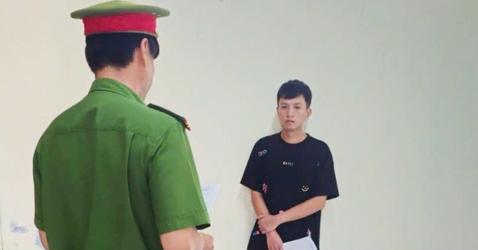 Bắt tạm giam tài xế 26 tuổi lái xe tải tông chết 2 người ở Cần Thơ缩略图