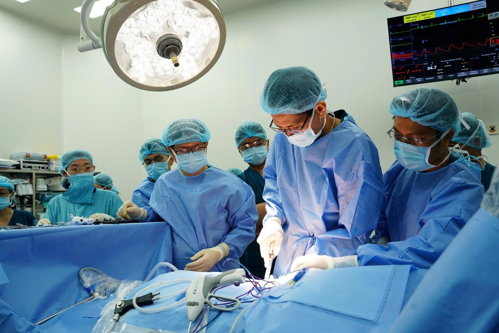 Bộ Y tế nói về đề xuất mới trong hiến mô, bộ phận cơ thể ở người dưới 18 tuổi缩略图