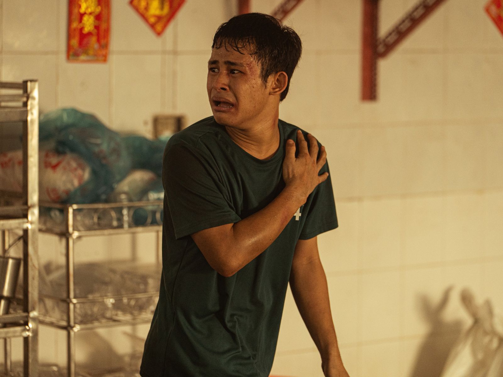 Đinh Viết Tường của Trại Buôn Người không dùng câu chuyện bệnh tật để tìm sự thương hại缩略图
