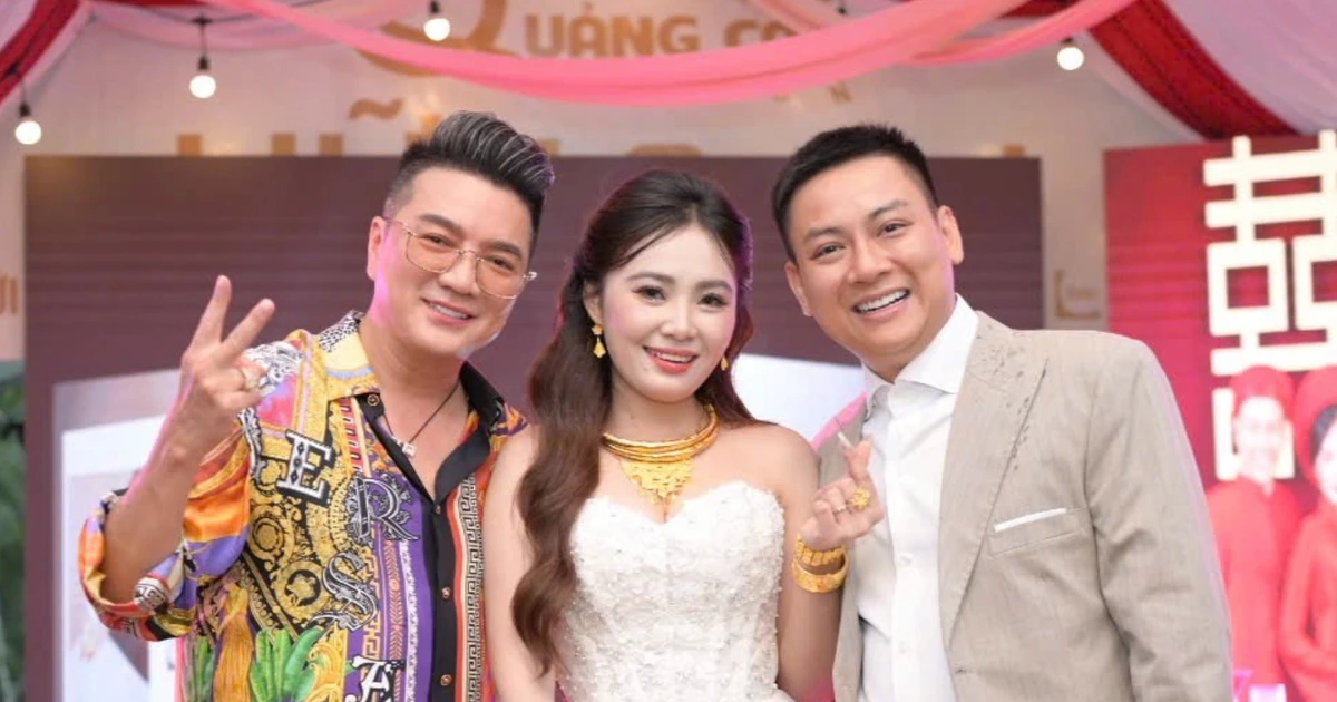 Đàm Vĩnh Hưng dự đám cưới Hoài Lâm缩略图