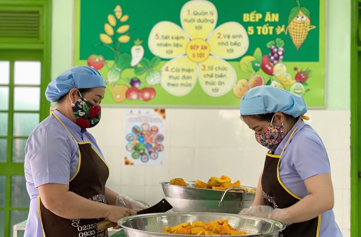 Hà Nội chốt mức trần tiền ăn bữa trưa bán trú tối đa 50.000 đồng/ngày缩略图