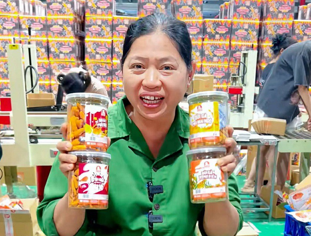 Hé lộ doanh thu trăm tỷ của thương hiệu Ăn Cùng Bà Tuyết缩略图