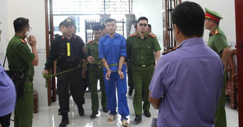 Hôm nay, đối tượng sát hại 3 người trong một gia đình ở Đồng Nai hầu tòa缩略图