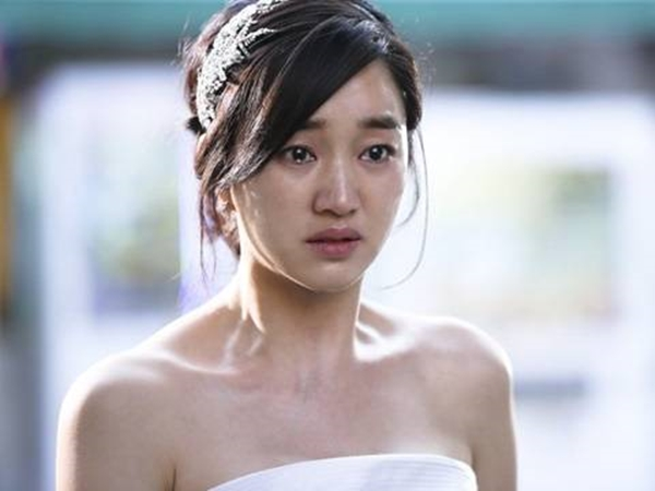 Khui quà cưới 7 cô tình cũ gửi tặng chồng, tôi bàng hoàng gục ngã còn chồng thì tái xám mặt mày缩略图